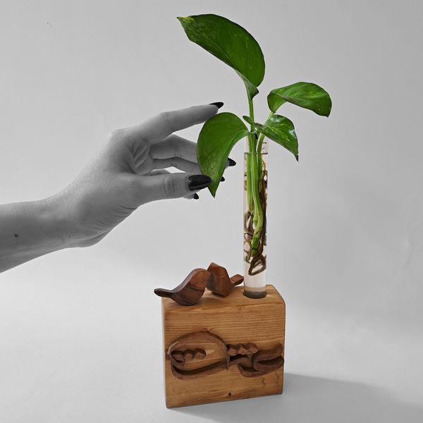 گلدان دکوری مدل چوبی طرح عشق
