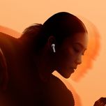 هدفون بلوتوثی توگوشی اپل مدل Airpods 5 با حذف نویز فعال، تراشه H2 و استاندارد IP57