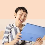 تبلت مایکروسافت 13 اینچی مدل Surface Pro 9-i7 1255U ظرفیت 1 ترابایت و رم 16 گیگابایت