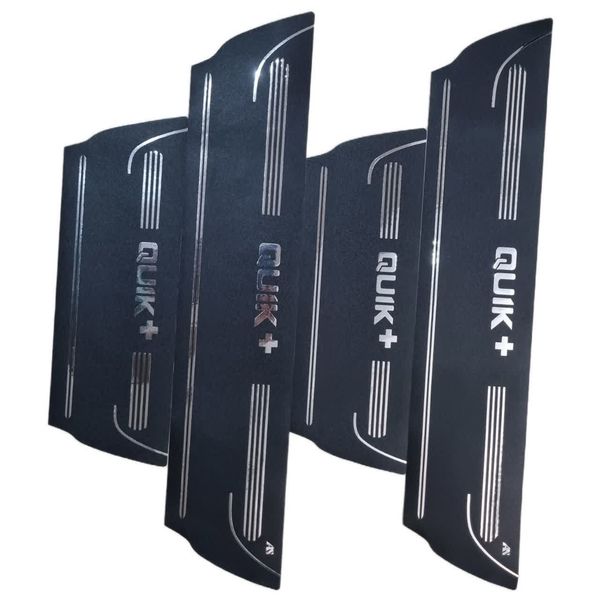 برچسب پارکابی خودرو امیران اسپرت طرح چرم کد 2025054 مناسب برای کوییک پلاس مجموعه 4 عددی