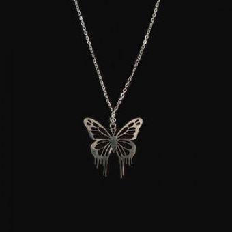 گردنبند دخترانه مدل پلاک پروانه