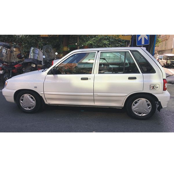 برچسب باک خودرو لیزارد مدل فانتزی طرح باک خالی کد LZD-808
