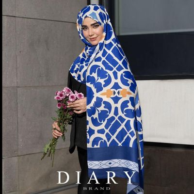 شال  طرح کاشی کاری های ایرانی رنگ آبی  تیره