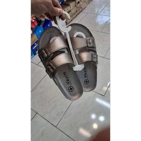 دمپایی مدل ساناز