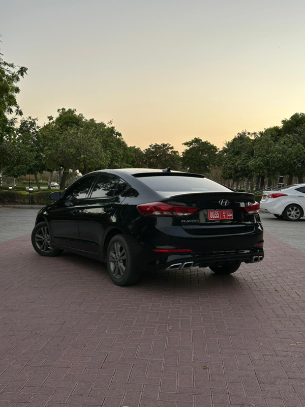 هیوندا النترا/2015 Hyundai Elentra