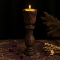 شمعدان چوبی تیره مدل CL2