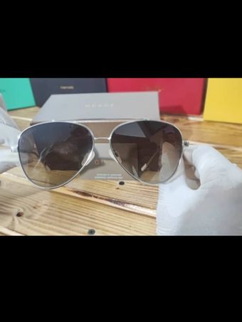 عینک آفتابی لوکس گوچی مدل GG0023S - فریم نقره‌ای با جزئیات رنگی