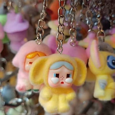 آویز موبایل فانتزی عروسکی