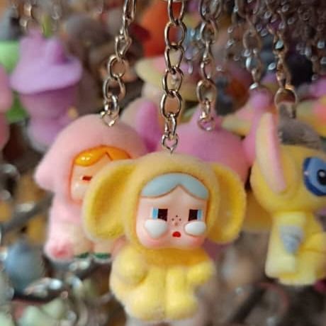 آویز موبایل فانتزی عروسکی