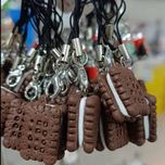 آویز موبایل طرح بیسکوییت