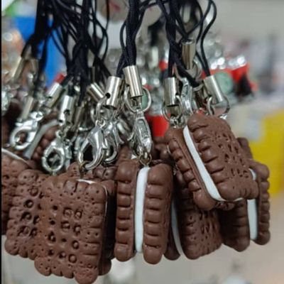 آویز موبایل طرح بیسکوییت