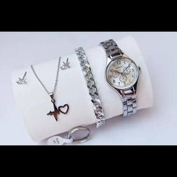 ساعت ست زنانه