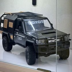 ماشین کنترلی تویوتا لندکروز سری هفتاد اسپرت