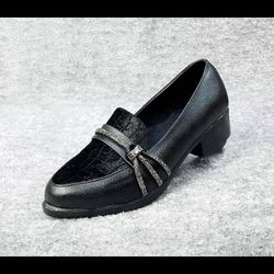 کفش نگینی زنانه