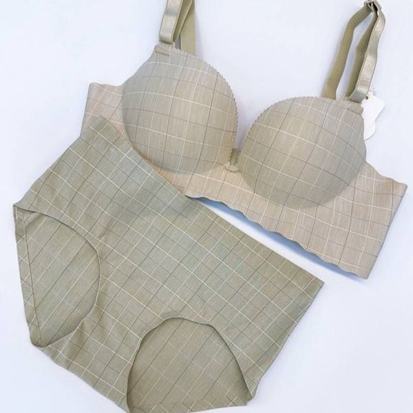 ست اسفنجی کاپ دار