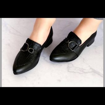 کفش کالج زنانه