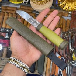 چاقو سوئدی موراکنیو سبز تیره سایز 15 Morakniv Companion