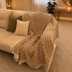 شال مبل طرح دار