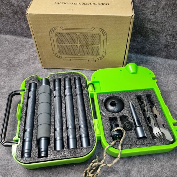 جعبه اظطراری و پروژکتور خورشیدی