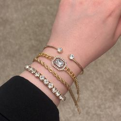 پک دستبند سنگ باگتی