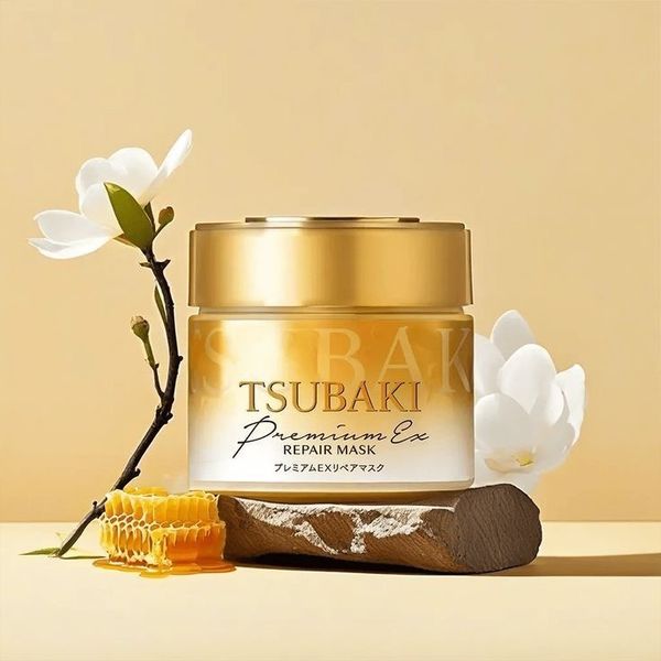 ماسک مو ترمیم کننده و آبرسان داخل حمام تسوباکی Shiseido Tsubaki Premium Repair Hair Mask