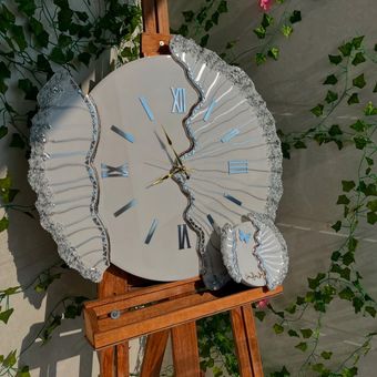 ست ساعت و جاکلیدی طرح سلین نقره ای