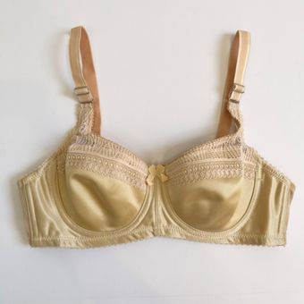 سوتین آوینا