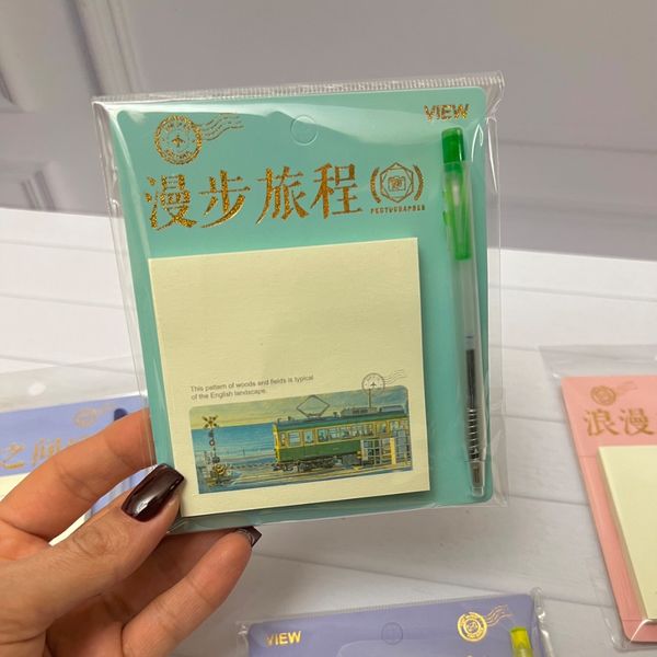 نوت پد (خودکار دار)