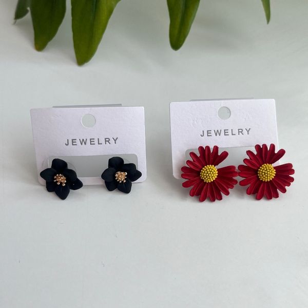 گوشواره خمیری طرح گل