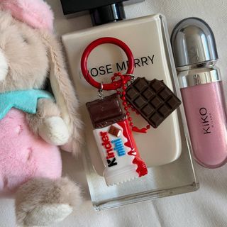 چارم کیندر و شکلات🍫