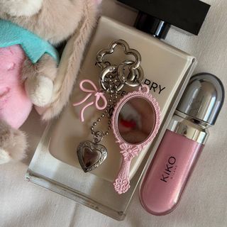 چارم آینه باربی💓