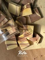 بستنی خشک انجمادی پفکی طعم موز شکلات