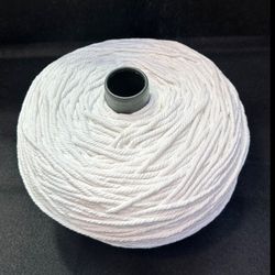 دوک نخ سفید 4 میل اعلا (حدود 2 کیلو)