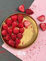 میوه خشک انجمادی پفکی توت فرنگی