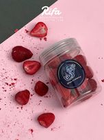 میوه خشک انجمادی پفکی توت فرنگی