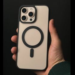 قاب BERLIA شفاف مگ‌سیف مشکی آیفون 14