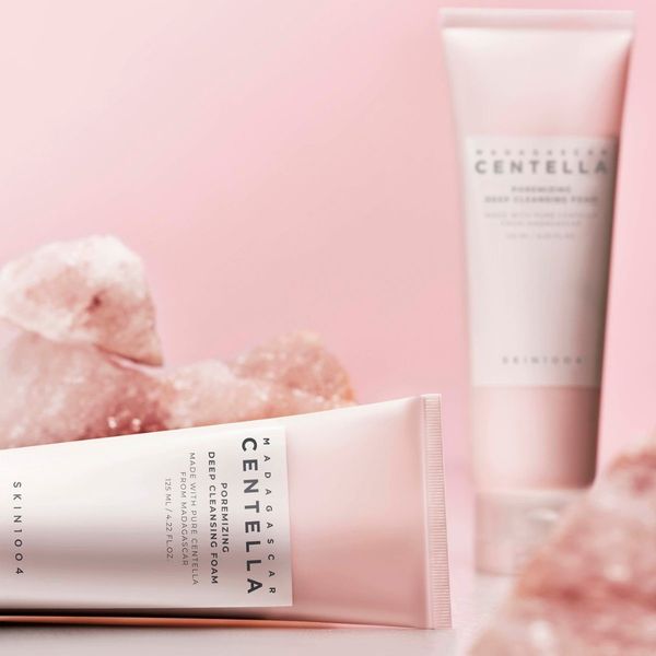 فوم شستشو کنترل منافذ اسکین 1004 سنتلا Skin1004 Centella Poremizing Deep Foaming Cleanser