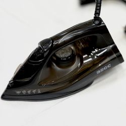 اتوبخار 2200 وات بگسی مدل BC-1001f
