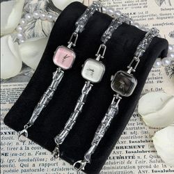 ساعت زنجیری فلورا