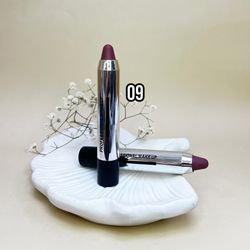 رژ جامد مدادی بادوام دیکلا ۰۰۸۲