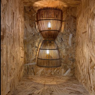 چراغ دیواری حصیری دامنی (هوپ اسکرت)