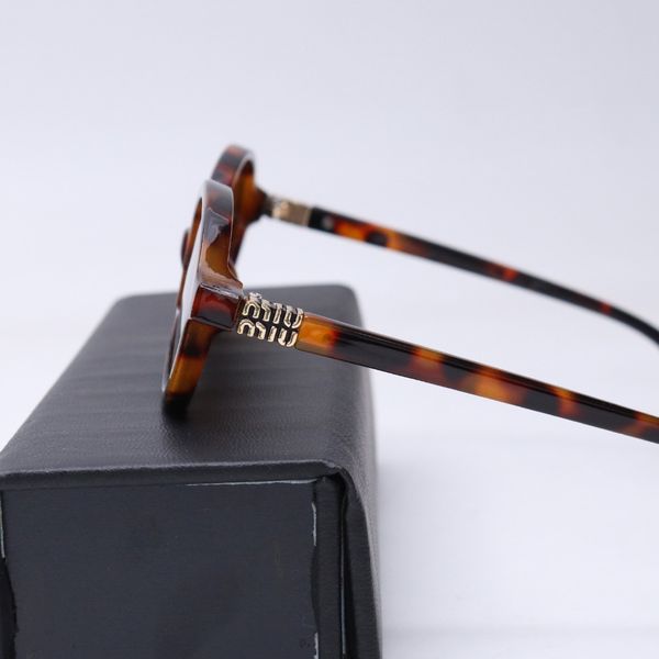 عینک برند MIU MIU کد 181432