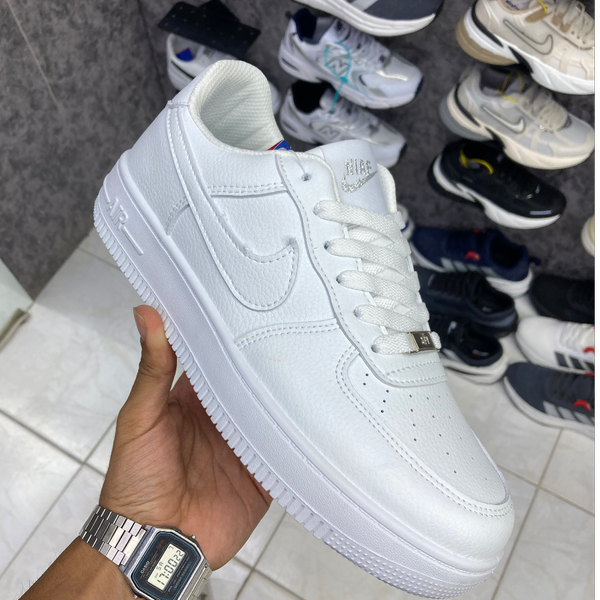 نایکی ایرفورس سفید nike airforce