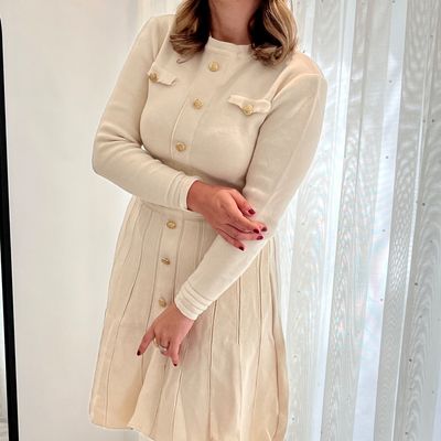 پیراهن پینترستی دکمه طلایی