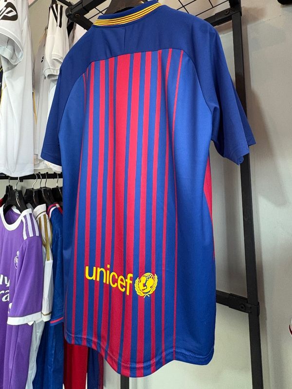 کیت بارسلونا کلاسیک 🫐2017🍓