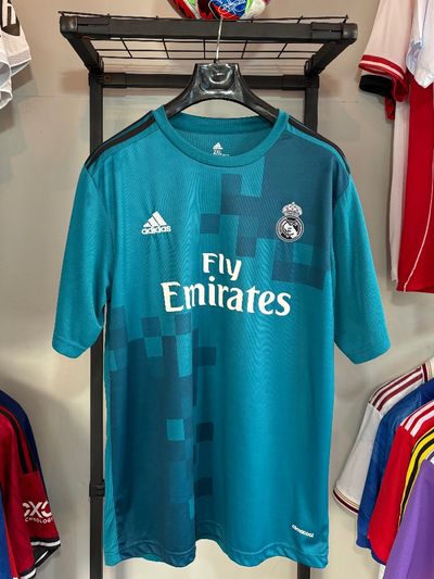 کیت رئال‌مادرید 🐲2017🐉