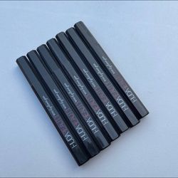 خط چشم ماژیکی مات