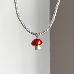 گردنبند مروارید قارچ