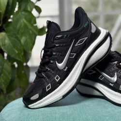 کتونی نایک P6000 زیره بوست مشکی