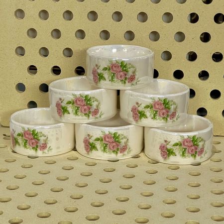 پیاله گلسرخی